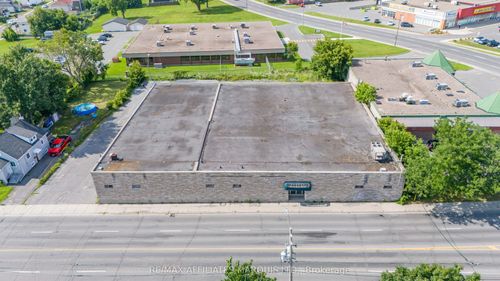 71 9th St W, Cornwall, ON, K6J3A4 | Card Image