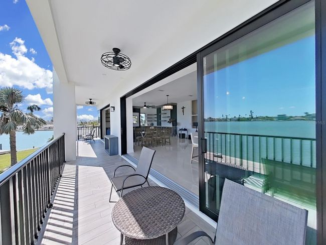 Balcony Second Floor | Image 20