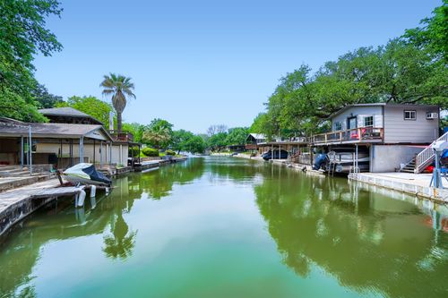 1406 Highland Dr, Marble Falls, TX, 78654-9768 | Card Image