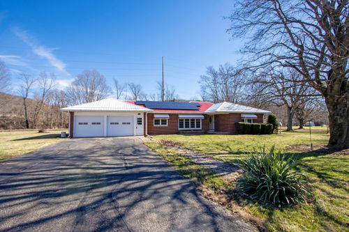 174 W 2nd St, Perrysville, OH, 44864-9403 | Card Image