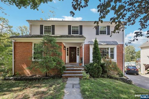 15 Orton Rd, West Caldwell, NJ, 07006-8013 | Card Image