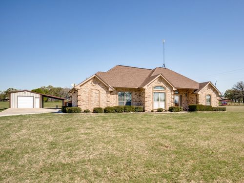 100 County Road 4181, Decatur, TX, 76234-8906 | Card Image