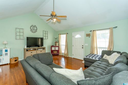 115 Quail Hollow Rd, WARRIOR, AL, 35180-4916 | Card Image