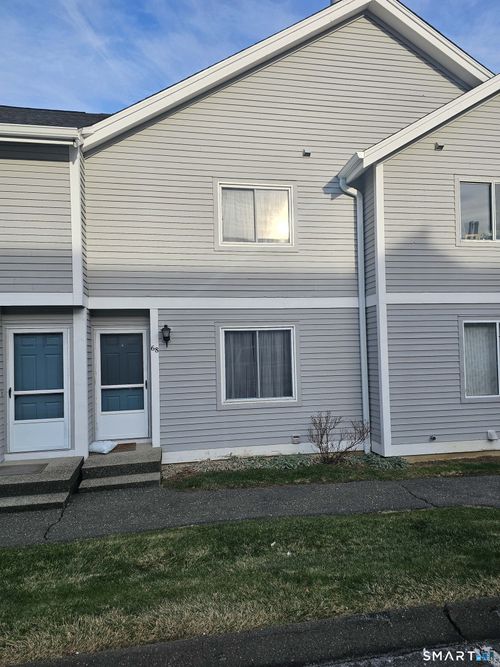 unit-68-151 Shelter Rock Rd, Danbury, CT, 06810-7076 | Card Image