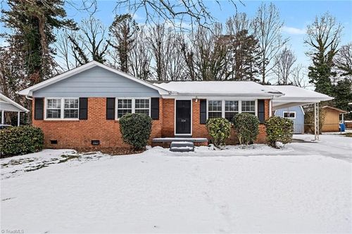 224 Foxcroft Dr, Winston-Salem, NC, 27103-5354 | Card Image