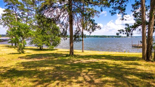 000 Shawnee Dr, Onalaska, TX, 77360 | Card Image