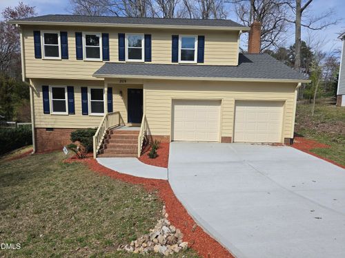 309 Wyatts Pond Ln, Cary, NC, 27513-3019 | Card Image