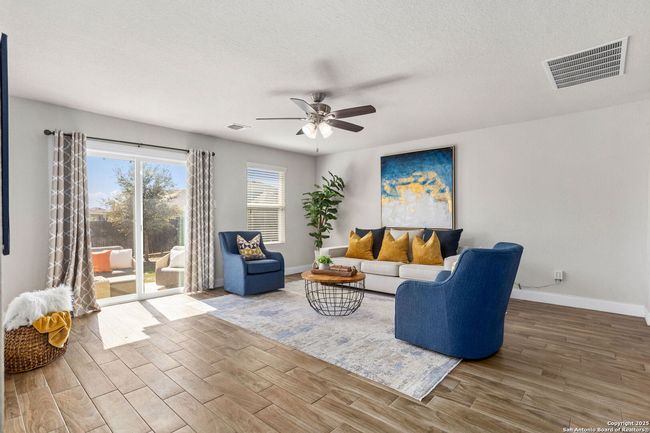 14415 Rockhouse Rd, House other with 3 bedrooms, 3 bathrooms and null parking in Elmendorf TX | Image 11