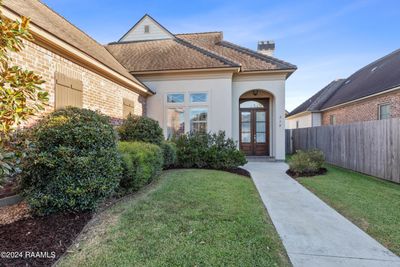 Timeless Curb Appeal | Image 2