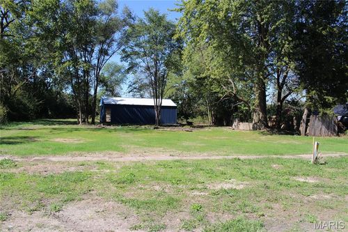 209 S Elm St, Bellflower, MO, 63333-1110 | Card Image