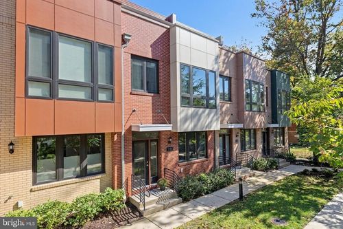130 Cambria Walk, ALEXANDRIA, VA, 22304-3082 | Card Image