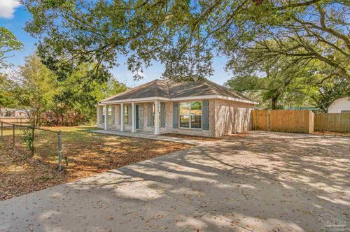 1906 Albany Ave, PENSACOLA, FL, 32507-1506 | Card Image