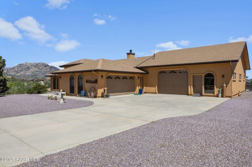 1093 Fawn Ln, Prescott, AZ, 86305-7403 | Card Image