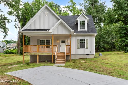 1026 Richmond Rd, Rockingham, NC, 28379-2424 | Card Image