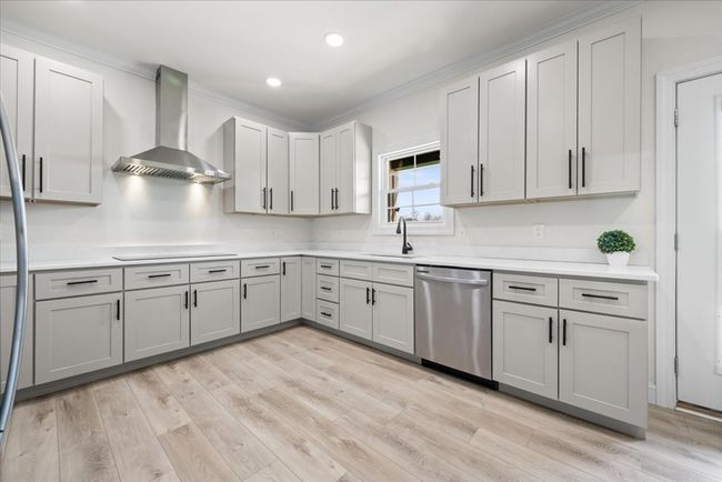 12119 Lasalle Ct, House other with 5 bedrooms, 4 bathrooms and 2 parking in Glade Spring VA | Image 15