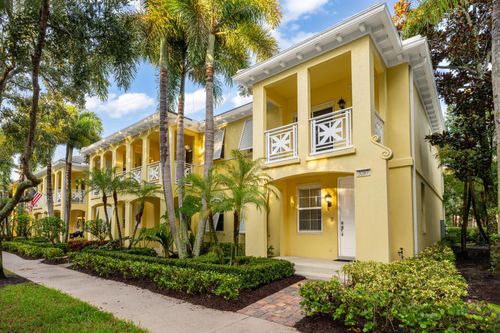 3207 E Community Drive E, Jupiter, FL, 33458 | Card Image