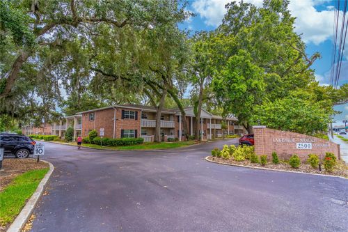 apt-243-2500 Lee Rd, Winter Park, FL, 32789-1711 | Card Image