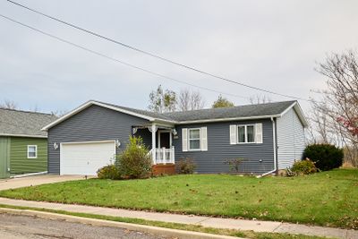 1522 1st Street, House other with 2 bedrooms, 2 bathrooms and 4 parking in Peru IL | Image 1