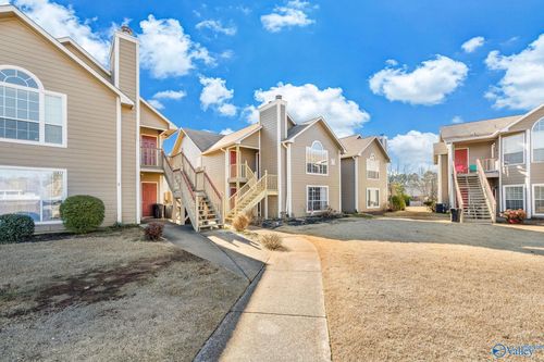 261 Waters Edge Ln, Madison, AL, 35758-2587 | Card Image