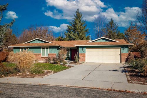 346 Mission Dr, Eagle, ID, 83616-5040 | Card Image