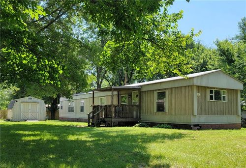 205 Cedar St, Liberty, KS, 67351 | Card Image