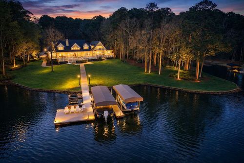 122 Sebastian Dr, Eatonton, GA, 31024-5736 | Card Image