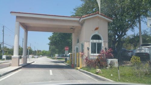 204-20400 Nw 7th Ave, Miami Gardens, FL, 33169-2420 | Card Image