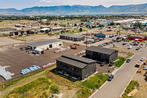 205 Fletching Way, Belgrade, MT, 59714-8837 | Card Image