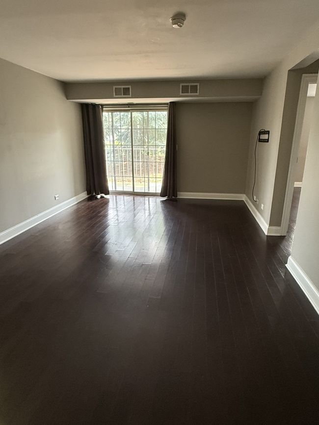 UNIT-102 - 774 Gary Ave, Condo with 2 bedrooms, 2 bathrooms and 2 parking in Carol Stream IL | Image 11
