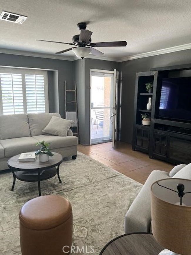 1832 Louise Ave, House other with 3 bedrooms, 2 bathrooms and 2 parking in Lancaster CA | Image 14