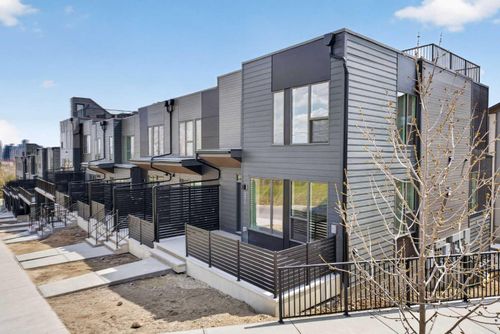 2537 Sovereign Cres Sw, Calgary, AB, T3C3Y3 | Card Image