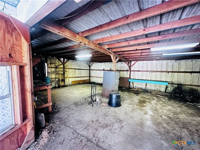 201 Maple St, House other with 3 bedrooms, 1 bathrooms and null parking in Yoakum TX | Image 17