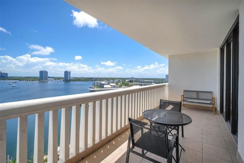 1206-1000 W Island Blvd, Aventura, FL, 33160-4955 | Card Image