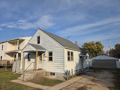 603 E 5th St, Rock Falls, IL, 61071-1805 | Card Image