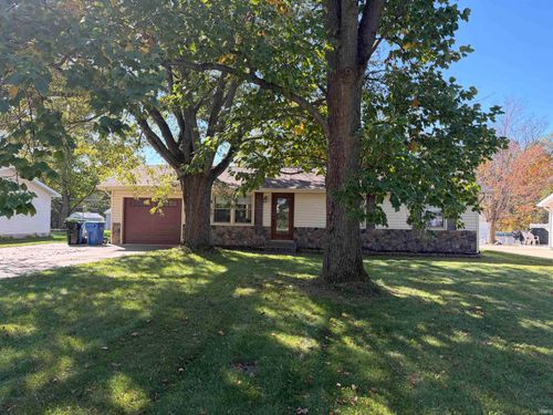 309 West St, Churubusco, IN, 46723-1609 | Card Image