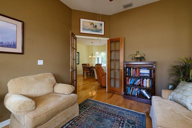 Den | Image 12