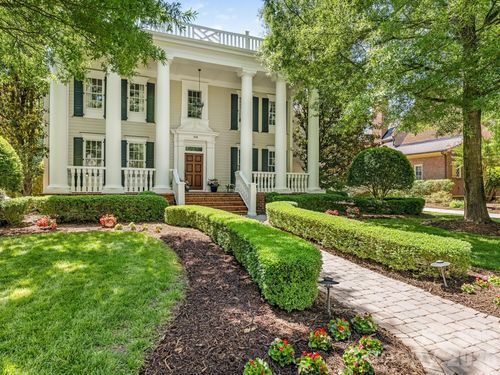 9146 Heydon Hall Cir, Charlotte, NC, 28210-6064 | Card Image