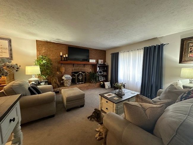 625 Robin St, House other with 3 bedrooms, 3 bathrooms and 2 parking in Bluefield VA | Image 8
