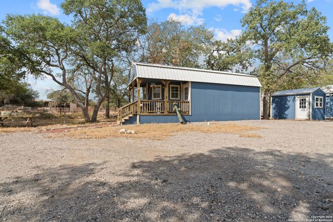 6005 W Ammann Rd, Home with 5 bedrooms, 5 bathrooms and null parking in Bulverde TX | Image 21