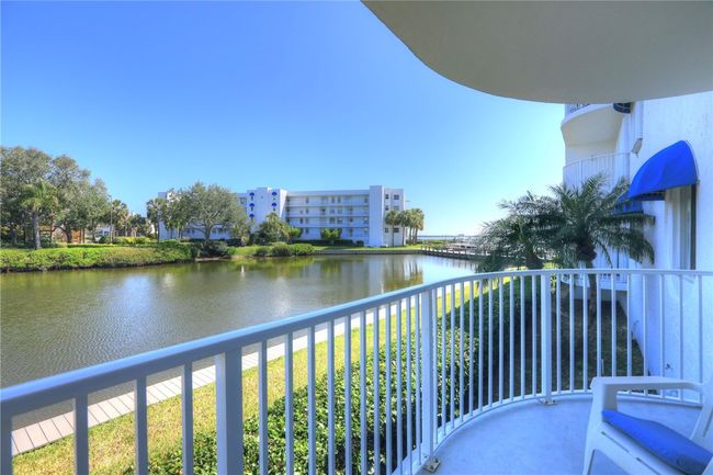 6110 - 6110 River Run Dr, House attached with 2 bedrooms, 2 bathrooms and null parking in Sebastian FL | Image 25