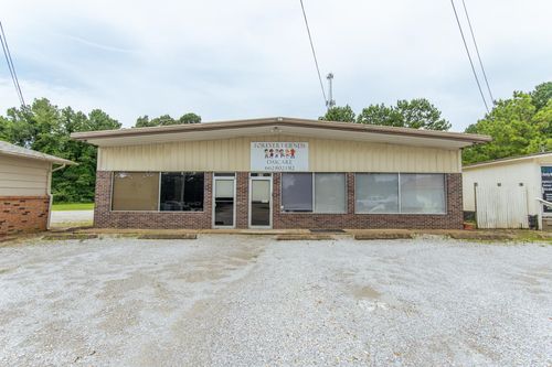 619 Constitution Dr, Iuka, MS, 38852-8201 | Card Image