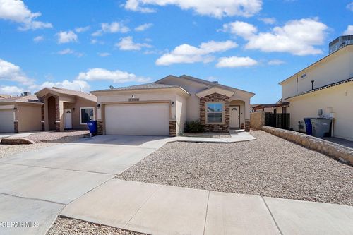 3804 Loma Brisa Dr, El Paso, TX, 79938-1231 | Card Image
