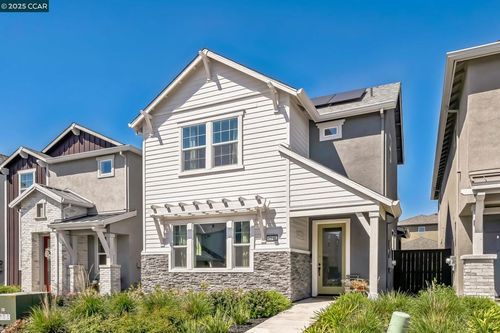 2940 Wheat Grass St, Sacramento, CA, 95833-4483 | Card Image
