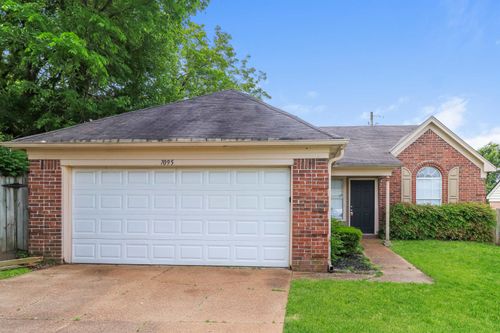 7095 Presmond Rd, Cordova, TN, 38018-2895 | Card Image