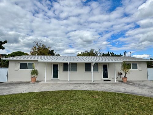 8101-8101 Sw 4th St, Miami, FL, 33144-2107 | Card Image