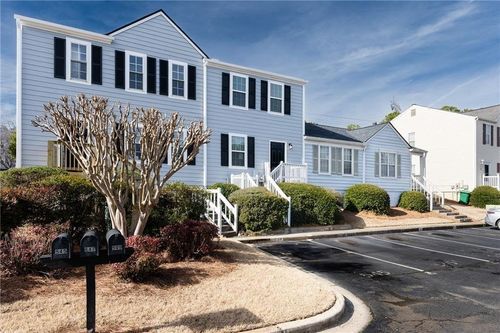 547 Harbor Lake Ct, Marietta, GA, 30066-6140 | Card Image