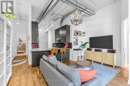410-380 Macpherson Avenue N, Toronto (Casa Loma), ON, M4V3E3 | Card Image