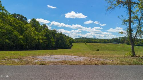 9 W Old A J Hwy, New Market, TN, 37820 | Card Image