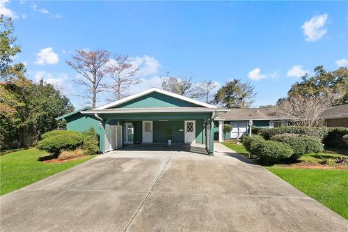 717 Fairfield Ave, Gretna, LA, 70056-7625 | Card Image