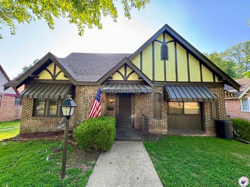 2302 Locust St, Texarkana, AR, 71854-3760 | Card Image